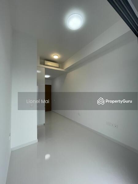 Condominium for Rent: D02, 088661