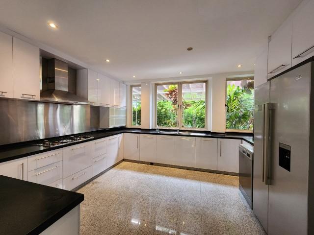 16 SUNSET PLACE Detached House For Rent, $25,000, 6 Bed 7 Bath 6,000 sqft $3.21 psf