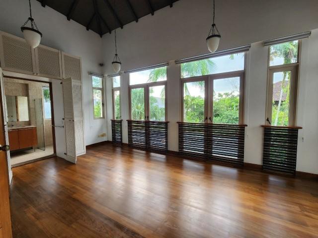 16 SUNSET PLACE Detached House For Rent, $25,000, 6 Bed 7 Bath 6,000 sqft $3.21 psf