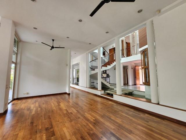 16 SUNSET PLACE Detached House For Rent, $25,000, 6 Bed 7 Bath 6,000 sqft $3.21 psf