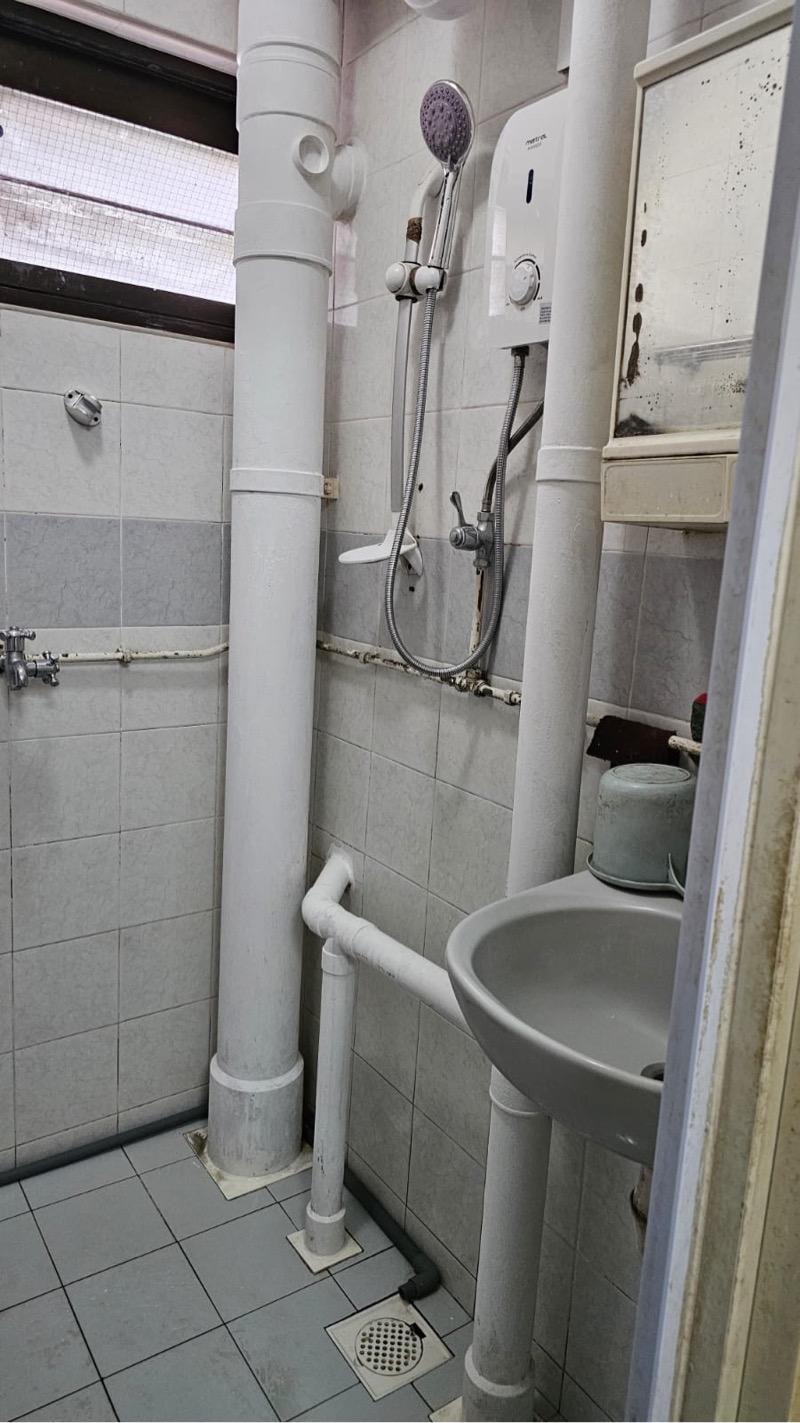 30 New Upper Changi Road HDB Apartment For Rent, $3,000, 2 Bed 1 Bath 667 sqft $4.50 psf