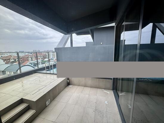 Creston Residence Condominium For Rent, $7,200, 3 Bed 2 Bath 1,648 sqft $4.37 psf