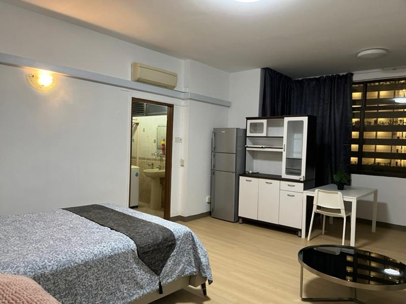 Condominium for Rent: Cairnhill, D09, 228512