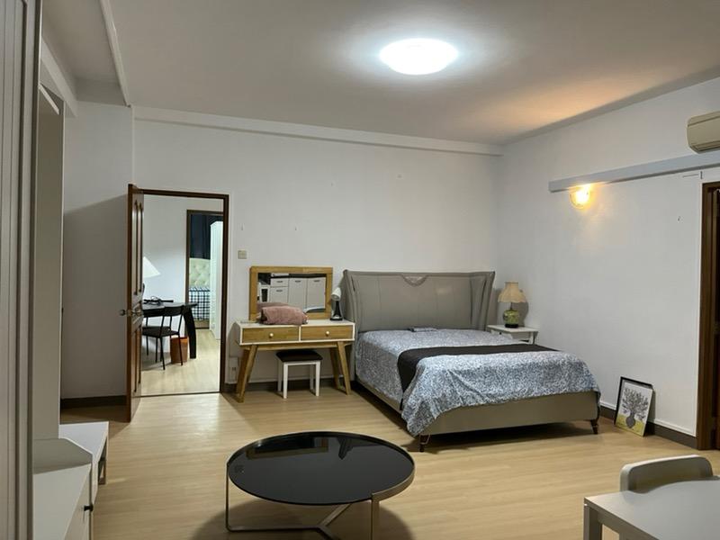 Condominium for Rent: Cairnhill, D09, 228512