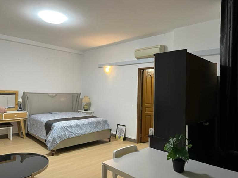 Condominium for Rent: Cairnhill, D09, 228512