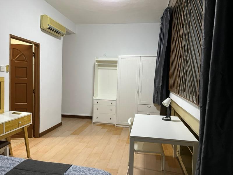 Condominium for Rent: Cairnhill, D09, 228512