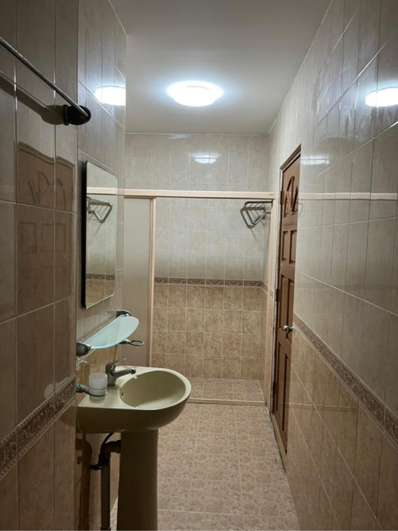 Condominium for Rent: Cairnhill, D09, 228512