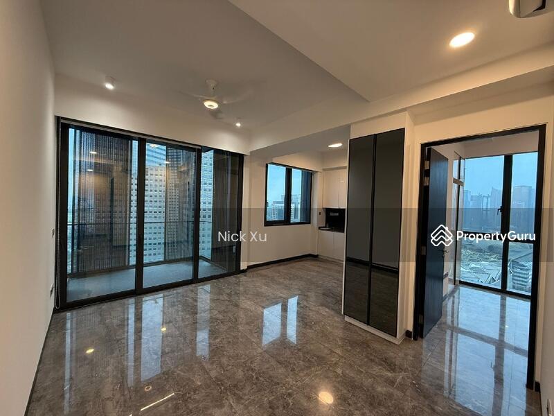 Prop-GPT: Condominium: D07  Midtown Bay