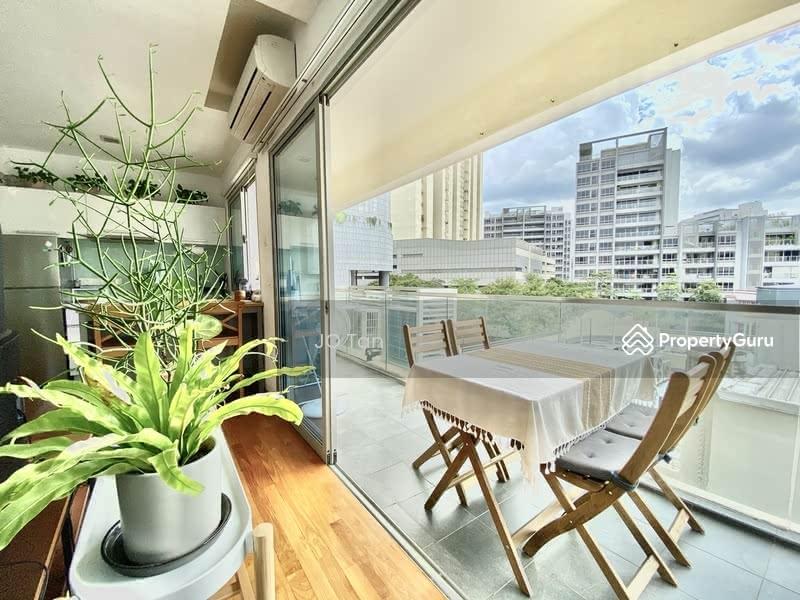 Prop-GPT: Condominium: D09 Cairnhill Niven Suites