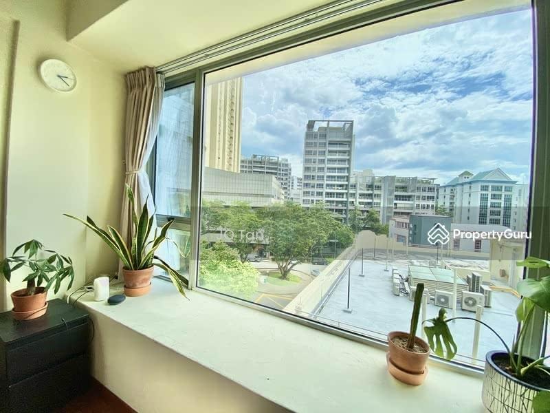 Condominium for Rent: Cairnhill, D09, 228031