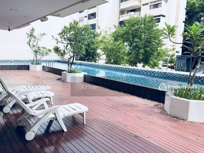 Condominium for Rent: Cairnhill, D09, 228031