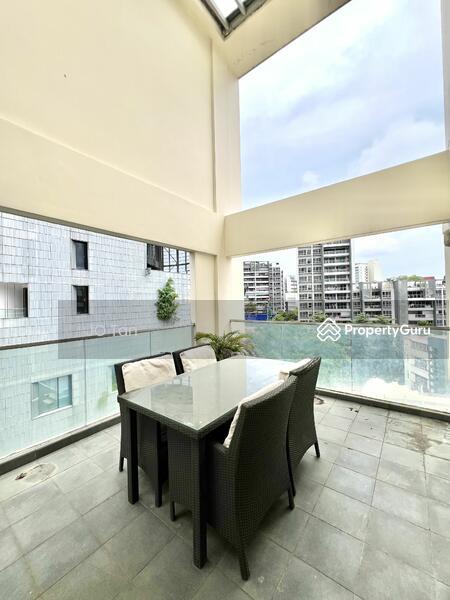 Condominium for Rent: Cairnhill, D09, 228031