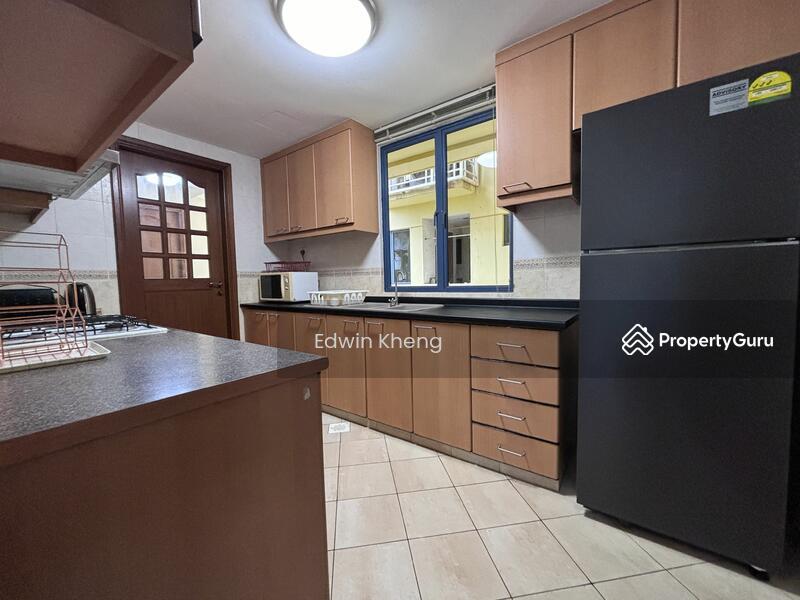 Condominium for Rent: West Coast, D05, 128041
