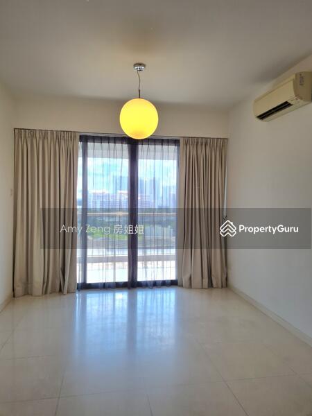 Prop-GPT: Apartment: D08  Oxford Suites