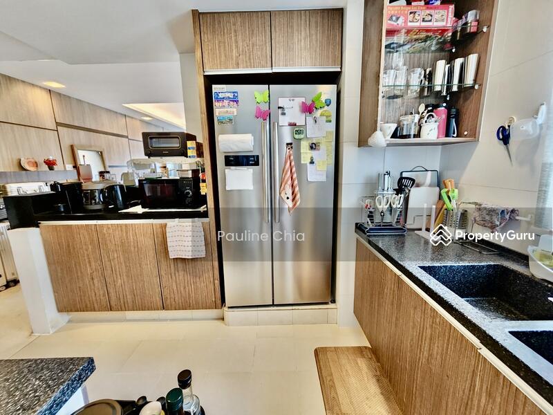 Condominium for Rent: D09, 238543