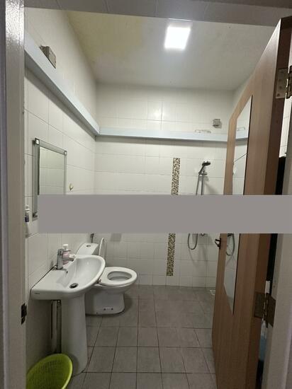 571 Choa Chu Kang Street 52 HDB Apartment For Rent, $2,800, 2 Bed 2 Bath 721 sqft $3.88 psf