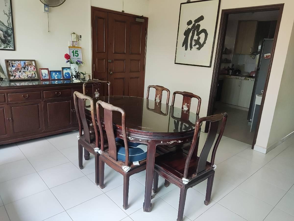 Avila Gardens Condominium Room Rental, $1,300, 1 Bed 1 Bath 135 sqft $9.63 psf