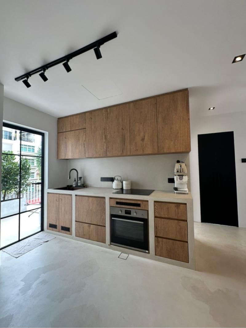 Condominium for Rent: D15, 437276