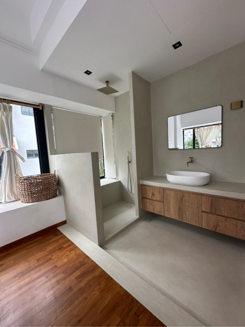 Condominium for Rent: D15, 437276