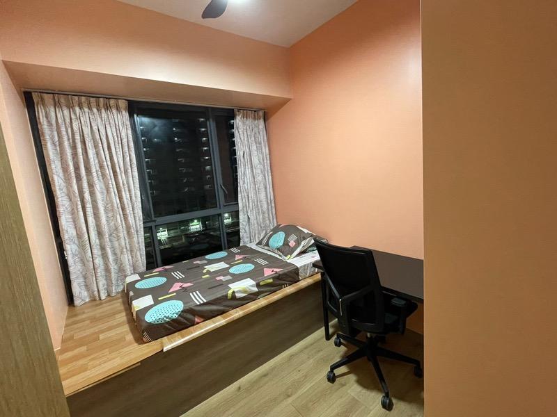 Coco Palms Condominium Room Rental, $1,000, 1 Bed 1 Bath 150 sqft $6.67 psf