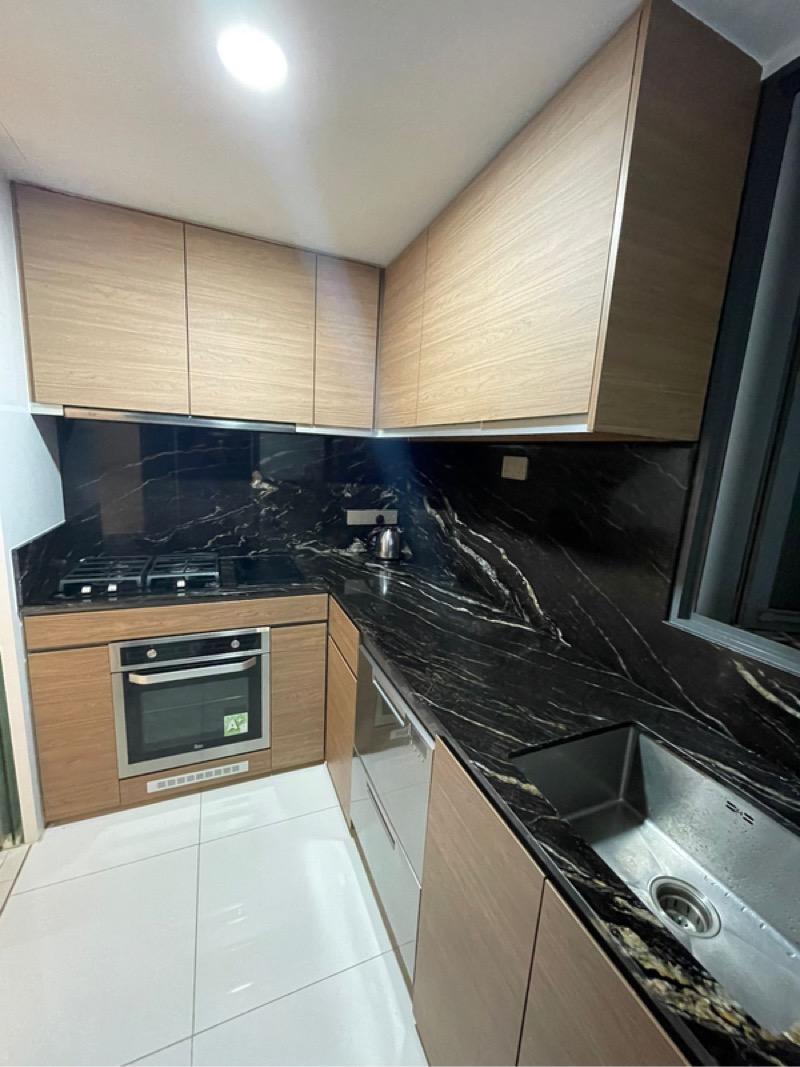 Coco Palms Condominium Room Rental, $1,000, 1 Bed 1 Bath 150 sqft $6.67 psf