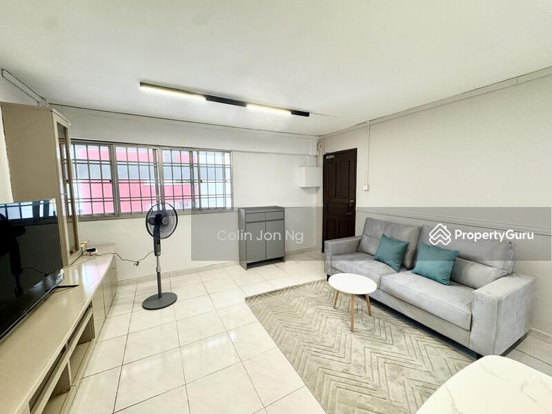 Prop-GPT: HDB Flat: D07  466 Crawford Lane