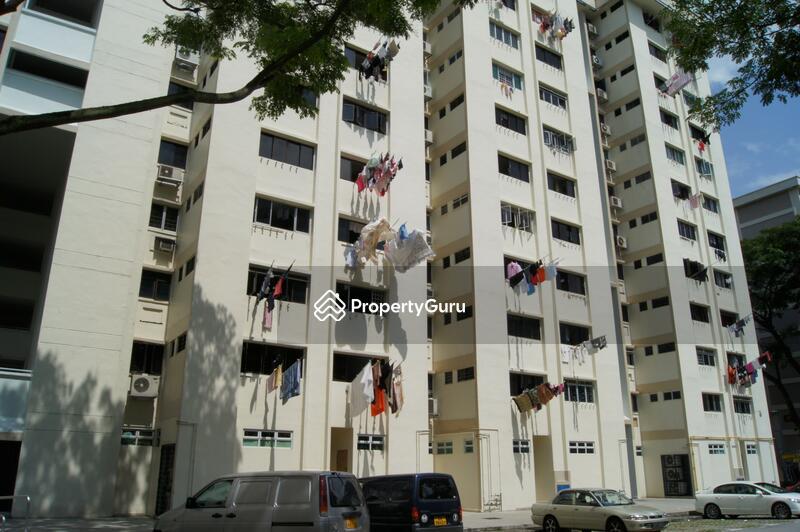 HDB Flat for Rent: Clementi, D05, 120374