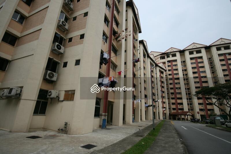 306 Jurong East Street 32