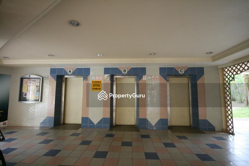 306 Jurong East Street 32