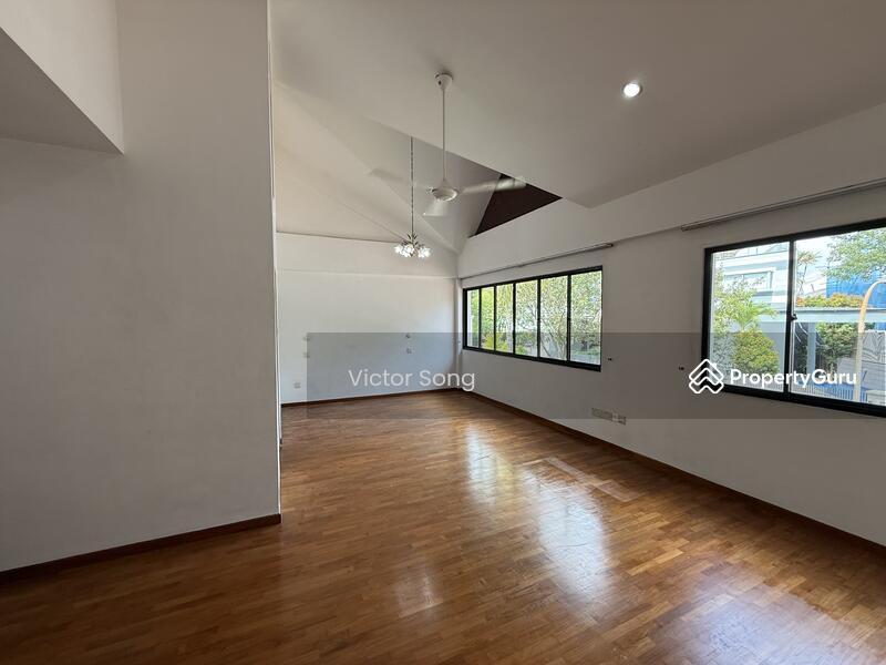 Semi-Detached for Rent: Holland, D10, 278314