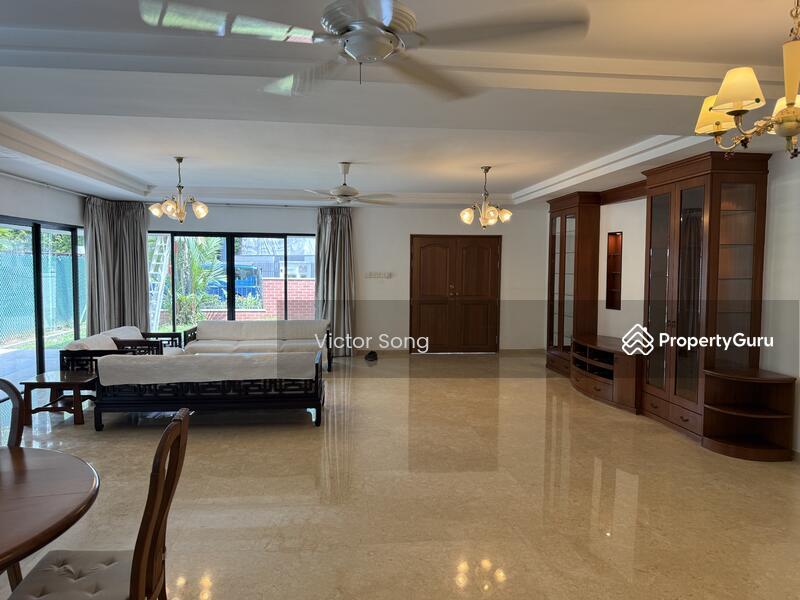 Semi-Detached for Rent: Holland, D10, 278314