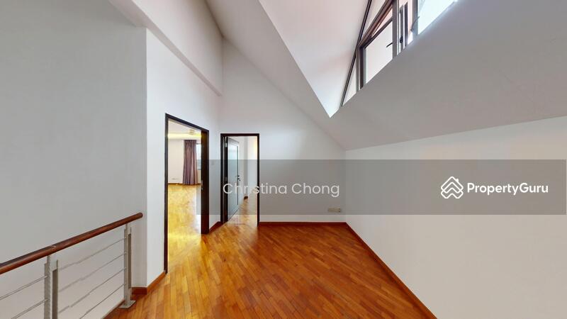Corner Terrace for Rent: D19, 080808