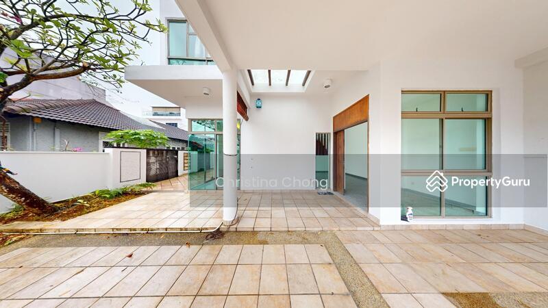 Corner Terrace for Rent: D19, 080808