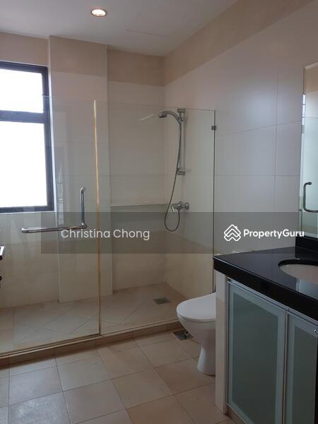 Corner Terrace for Rent: D19, 557694