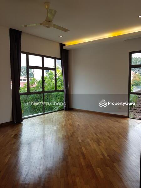 Corner Terrace for Rent: D19, 557694