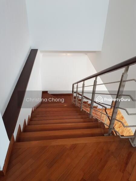 Corner Terrace for Rent: D19, 557694