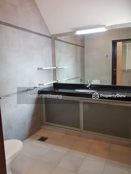 Corner Terrace for Rent: D19, 557694