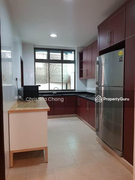 Corner Terrace for Rent: D19, 557694