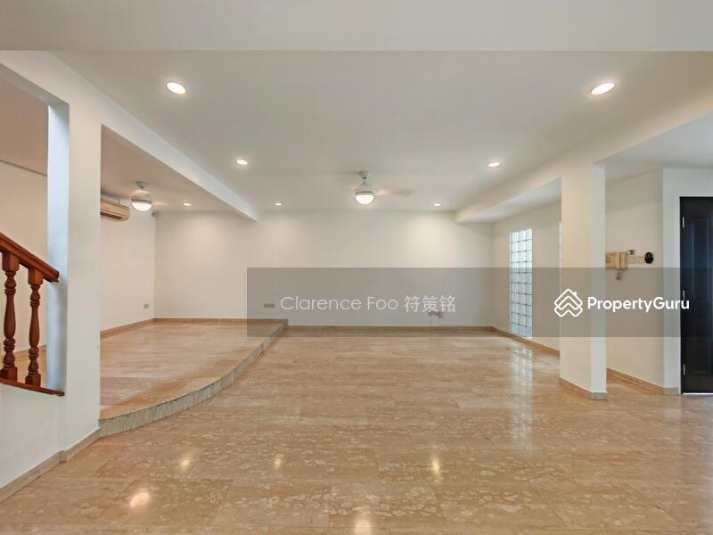 One Tree Hill Landed House