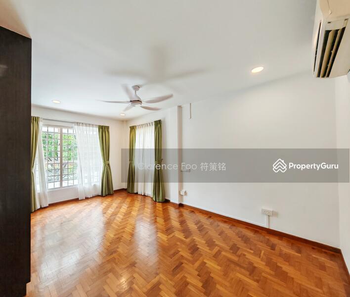 One Tree Hill Landed House