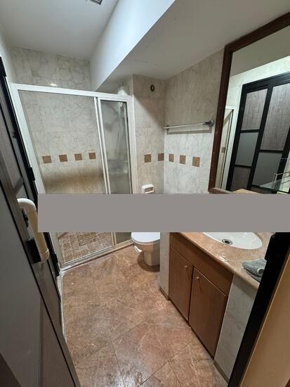 Evergreen Park Condominium Room Rental, $1,000, 1 Bed 1 Bath 80 sqft $12.50 psf