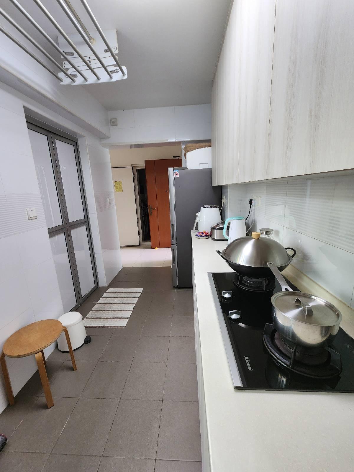 HDB Apartment for Rent: D27, 752130