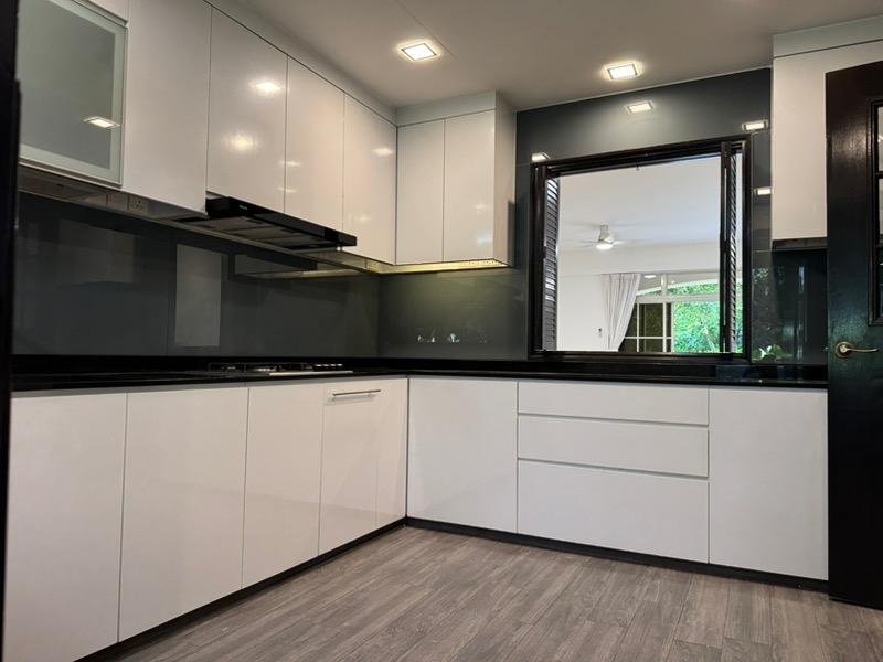 Gallop Gables Condominium For Rent, $13,500, 5 Bed 4 Bath 3,125 sqft $4.32 psf