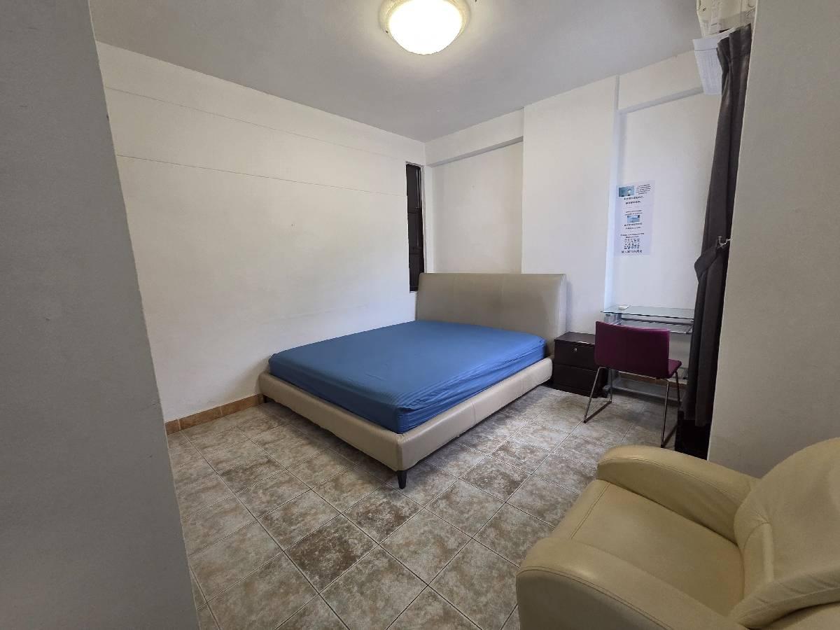 Prop-GPT: Apartment: D11 Thomson Road Moulmein Court
