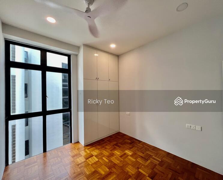 Condominium for Rent: Holland, D10, 278732