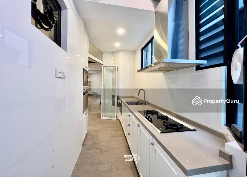 Condominium for Rent: Holland, D10, 278732