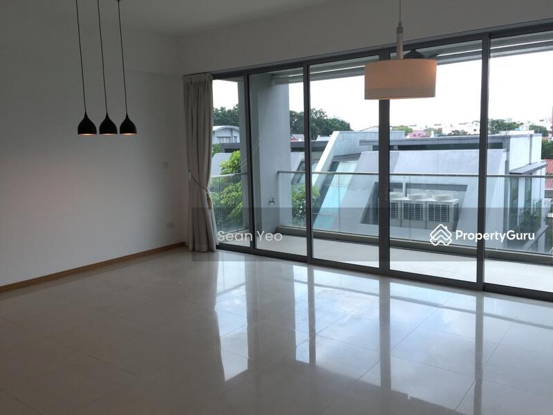 Condominium for Rent: Holland, D10, 278636