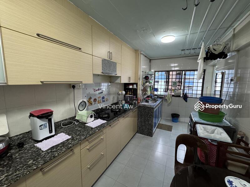 160 Bukit Batok Street 11