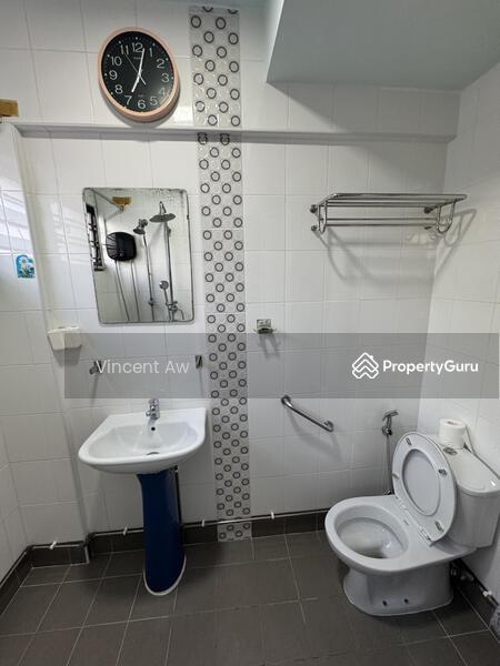 160 Bukit Batok Street 11