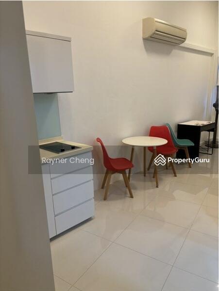 Prop-GPT: Condominium: D15 Siglap Siglap V